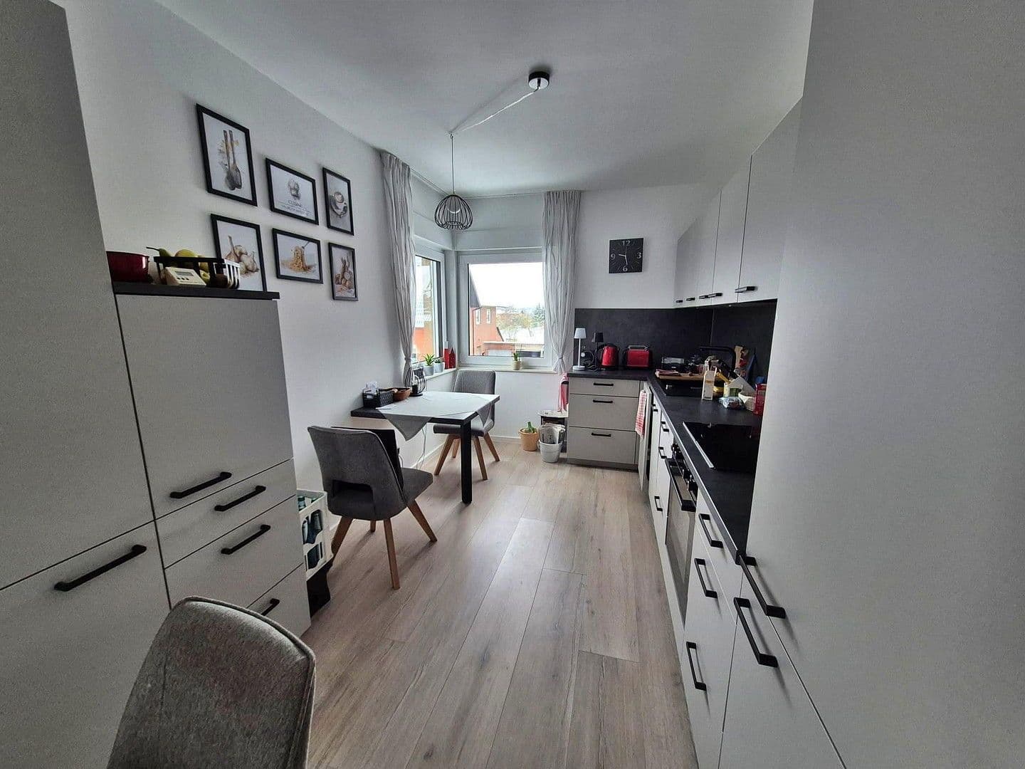 Prenájom bytu 3-izbový 74 m², Porta Westfalica, Severné Porýnie - Westfálsko Prenájom bytu 3-izbový 74 m², Porta Westfalica, Severné Porýnie - Westfálsko