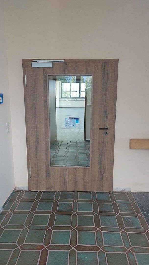 Prenájom kancelárie 660 m², Schaumbergstrasse 7A, Schwarzenbach a.d.Saale, Bavorsko Prenájom kancelárie 660 m², Schaumbergstrasse 7A, Schwarzenbach a.d.Saale, Bavorsko