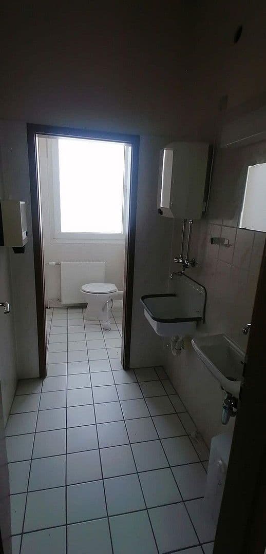 Prenájom kancelárie 660 m², Schaumbergstrasse 7A, Schwarzenbach a.d.Saale, Bavorsko Prenájom kancelárie 660 m², Schaumbergstrasse 7A, Schwarzenbach a.d.Saale, Bavorsko