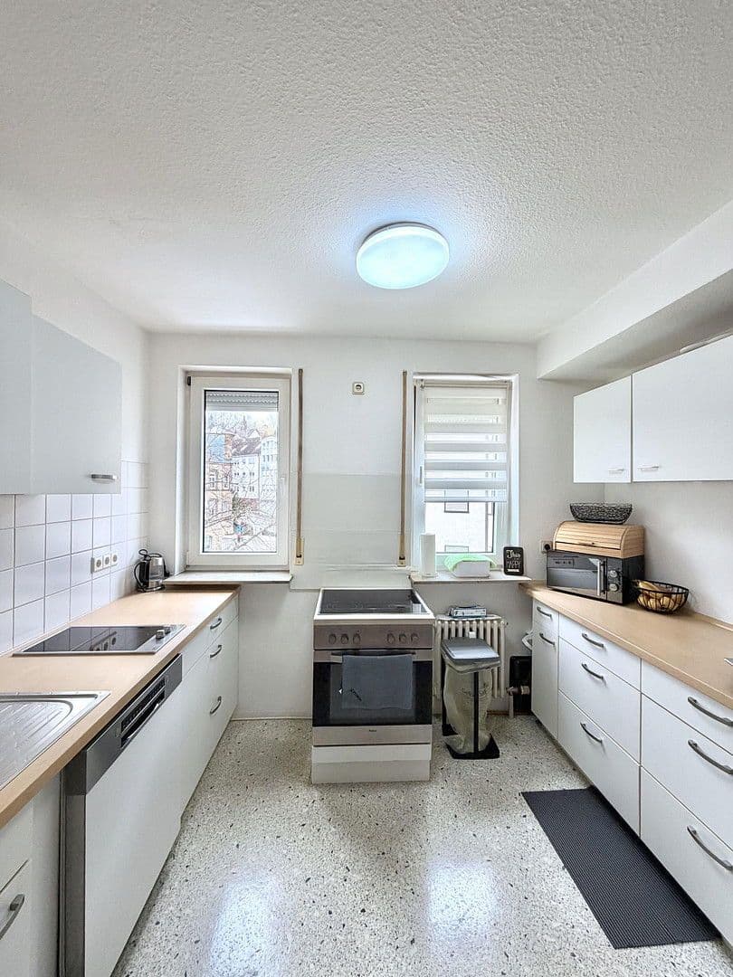 Prenájom bytu 3-izbový 82 m², Kriegsstraße 2, Pforzheim, Bádensko-Wurttembersko Prenájom bytu 3-izbový 82 m², Kriegsstraße 2, Pforzheim, Bádensko-Wurttembersko