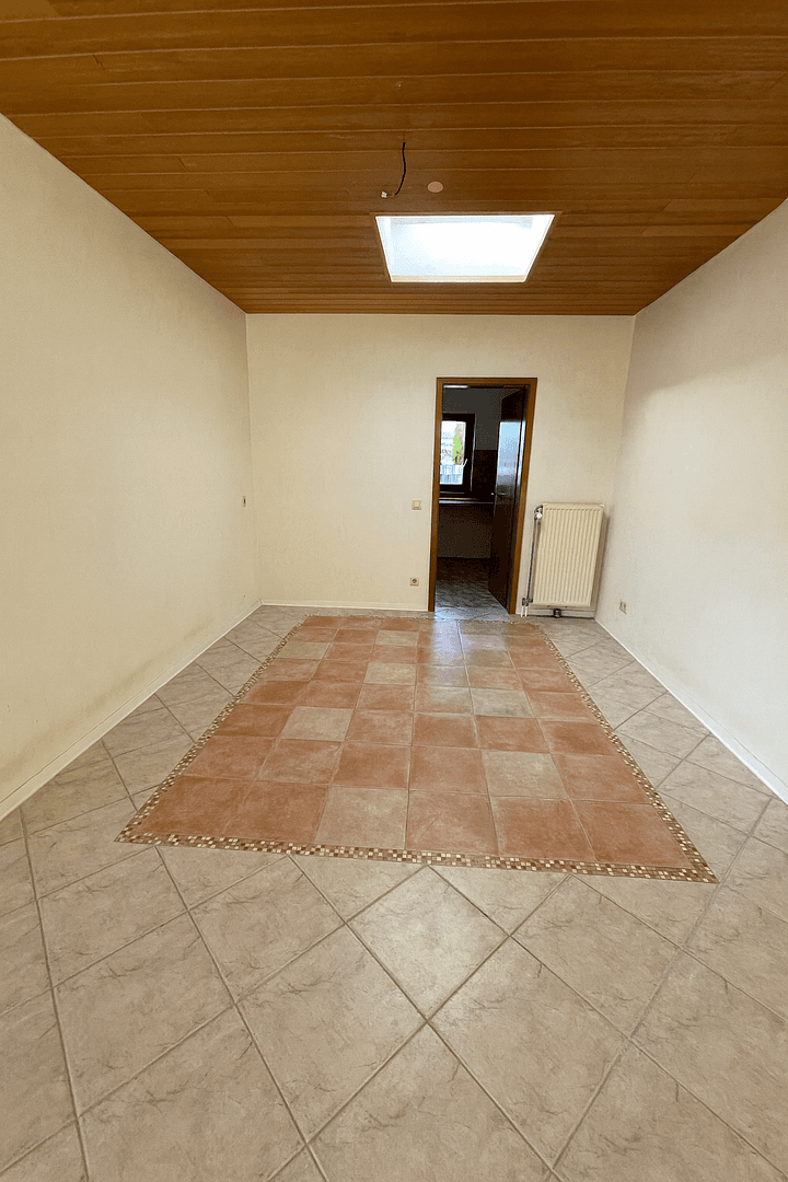 Predaj domu 197 m², pozemek 391 m², Bammental, Bádensko-Wurttembersko Predaj domu 197 m², pozemek 391 m², Bammental, Bádensko-Wurttembersko