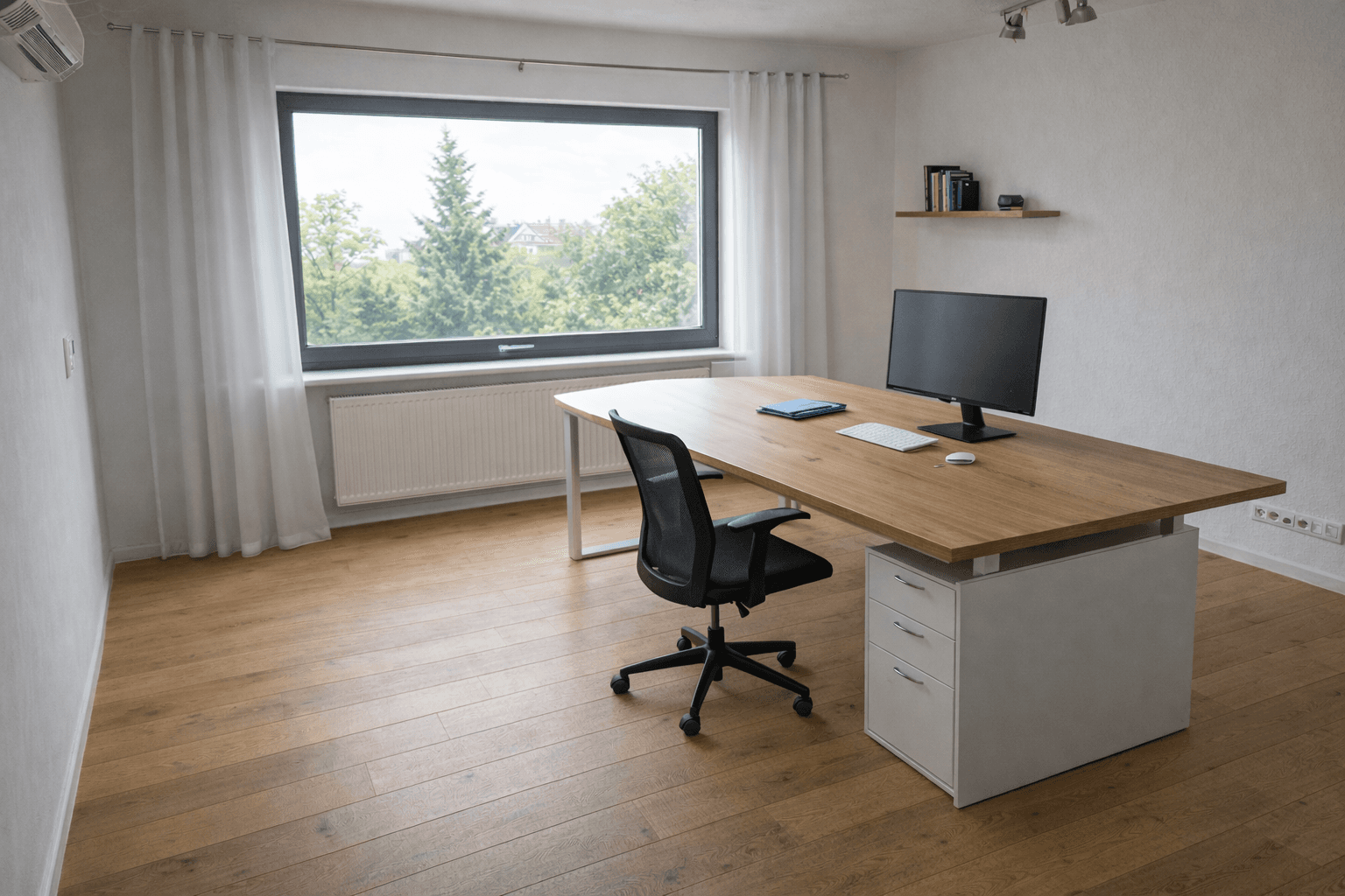 Predaj domu 215 m², pozemek 680 m², Biblis, Hesensko Predaj domu 215 m², pozemek 680 m², Biblis, Hesensko