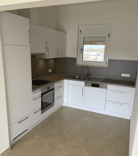 Prenájom bytu 2-izbový 68 m², Nürtingen, Bádensko-Wurttembersko Prenájom bytu 2-izbový 68 m², Nürtingen, Bádensko-Wurttembersko