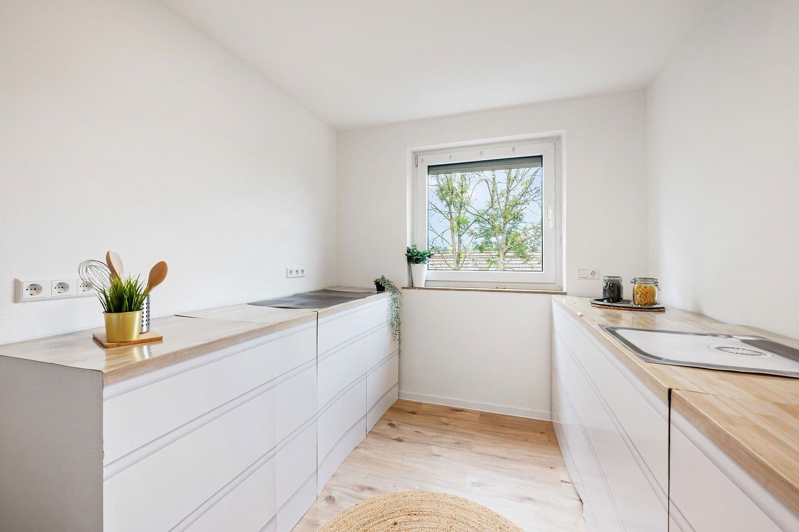 Prenájom bytu 3-izbový 78 m², Steinhaldestraße 36, Heilbronn, Bádensko-Wurttembersko Prenájom bytu 3-izbový 78 m², Steinhaldestraße 36, Heilbronn, Bádensko-Wurttembersko