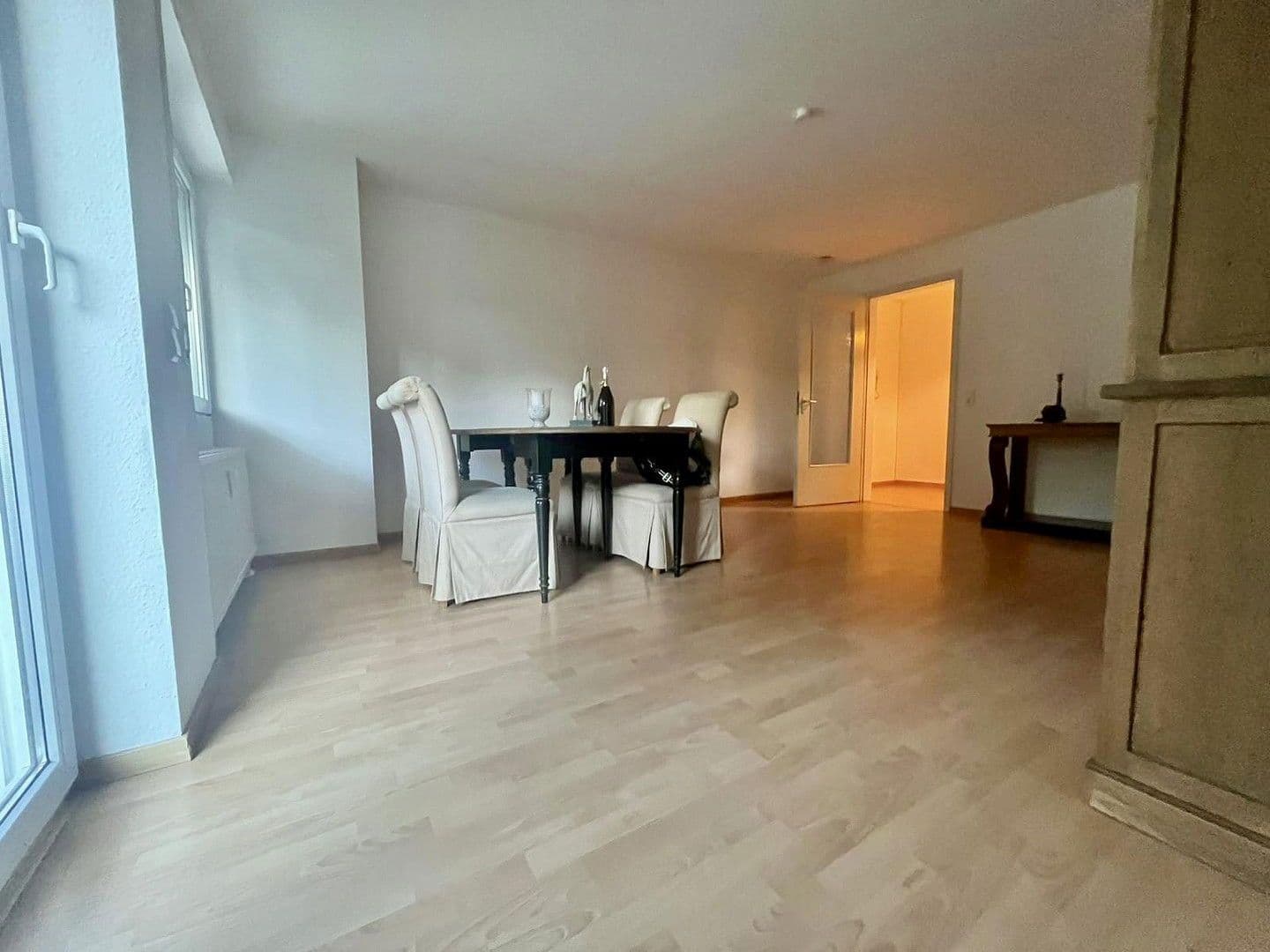 Prenájom bytu 2-izbový 60 m², Wägnerstr 13c, Dresden, Sasko Prenájom bytu 2-izbový 60 m², Wägnerstr 13c, Dresden, Sasko