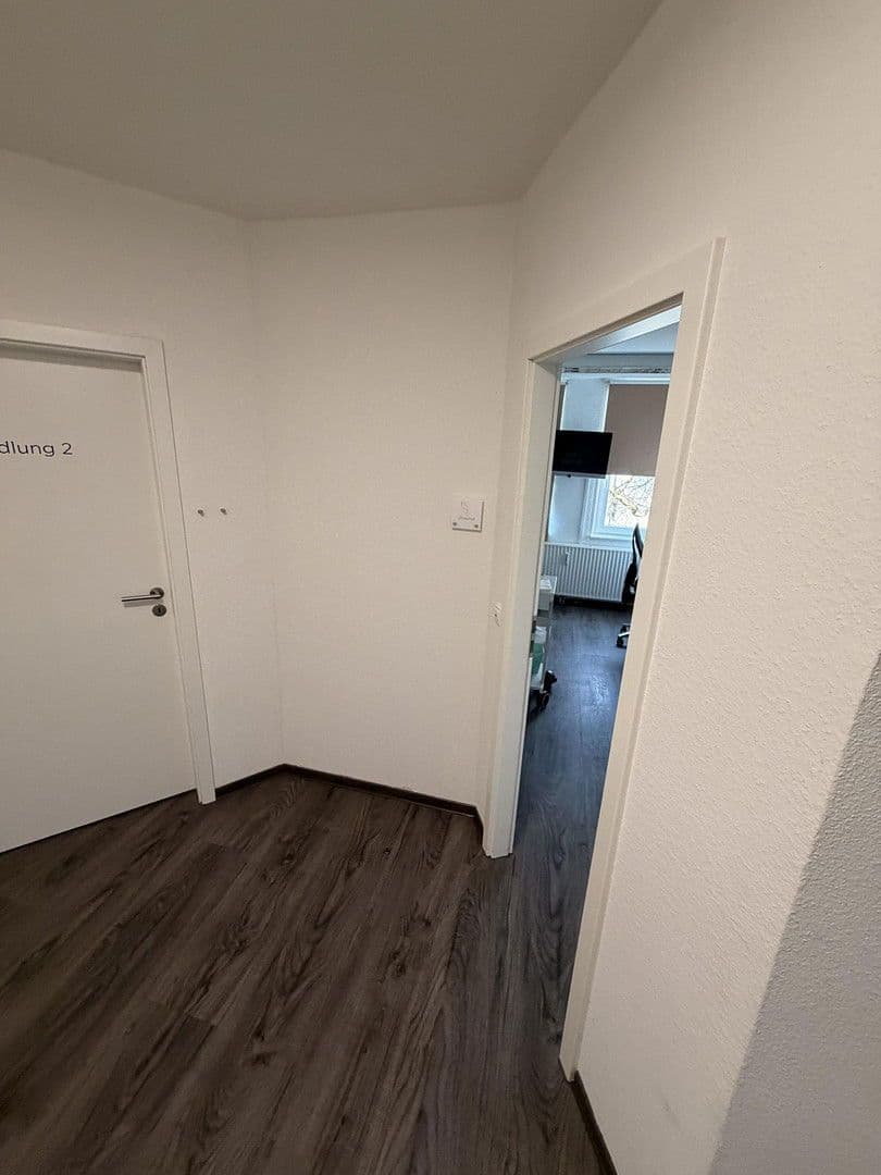 Prenájom kancelárie 170 m², Bismarckstraße 4, Pinneberg, Šlezvicko-Holštajnsko Prenájom kancelárie 170 m², Bismarckstraße 4, Pinneberg, Šlezvicko-Holštajnsko