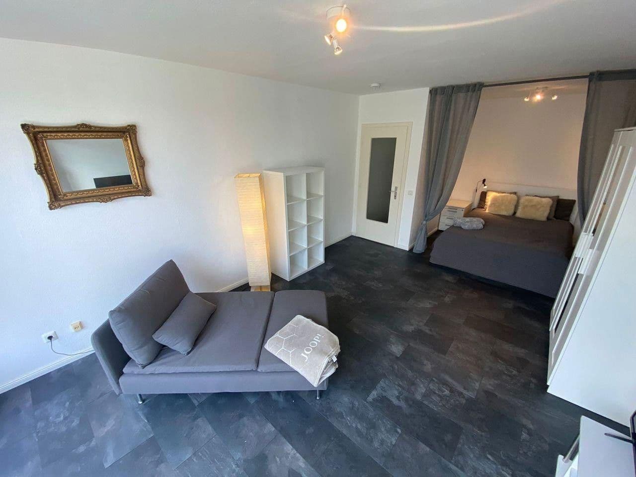 Prenájom bytu 1-izbový 42 m², Wedel, Šlezvicko-Holštajnsko Prenájom bytu 1-izbový 42 m², Wedel, Šlezvicko-Holštajnsko