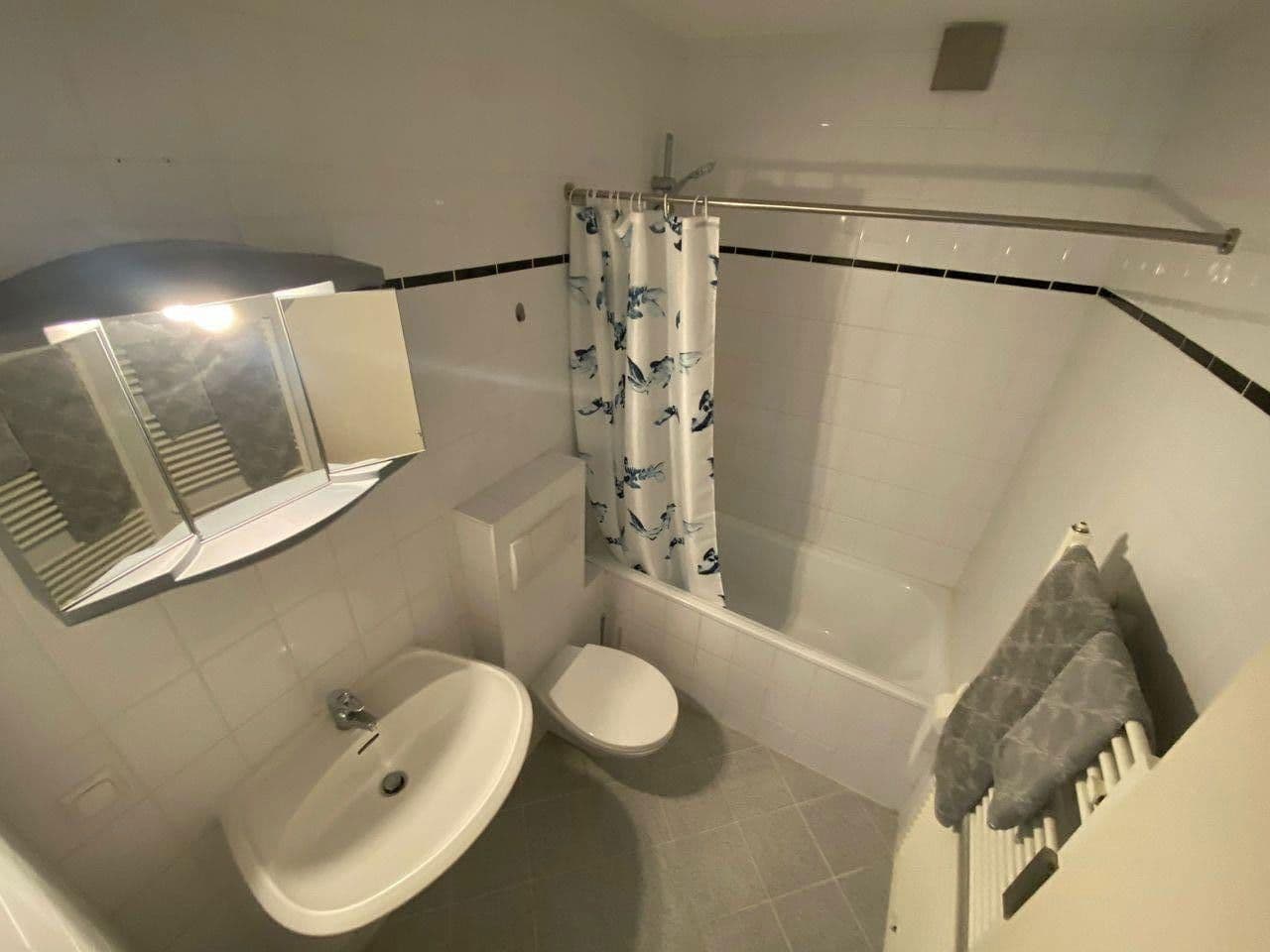 Prenájom bytu 1-izbový 42 m², Wedel, Šlezvicko-Holštajnsko Prenájom bytu 1-izbový 42 m², Wedel, Šlezvicko-Holštajnsko