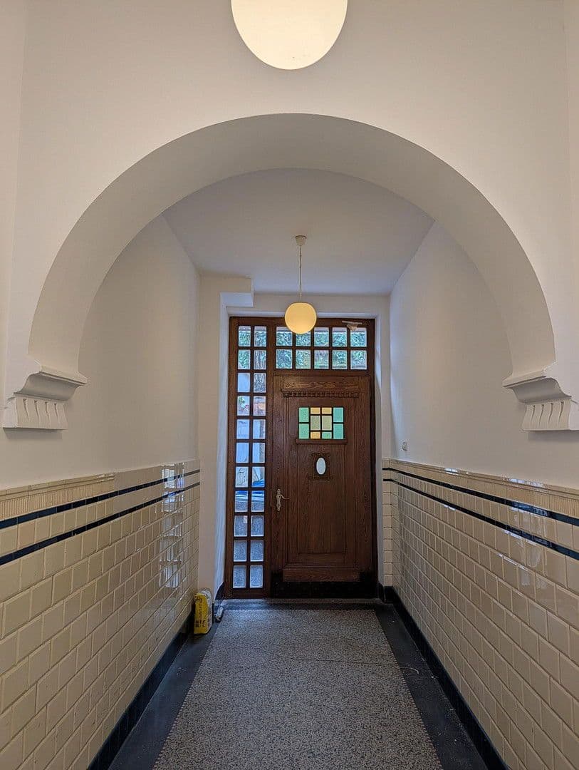 Prenájom bytu 3-izbový 70 m², Talstraße 64, Saarbrücken, Sársko Prenájom bytu 3-izbový 70 m², Talstraße 64, Saarbrücken, Sársko