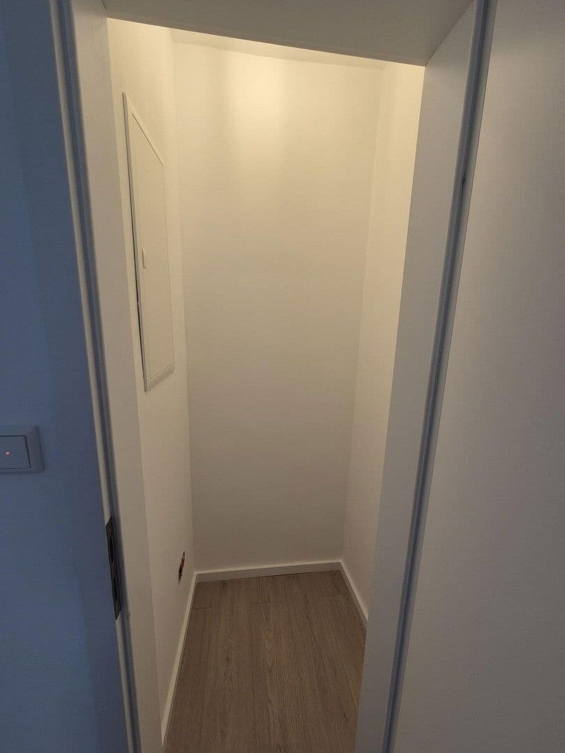 Prenájom bytu 3-izbový 82 m², Lüdenscheid, Severné Porýnie - Westfálsko Prenájom bytu 3-izbový 82 m², Lüdenscheid, Severné Porýnie - Westfálsko