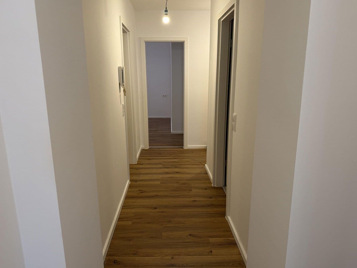 Prenájom bytu 3-izbový 81 m², Hauptstraße 14, Stockach, Bádensko-Wurttembersko Prenájom bytu 3-izbový 81 m², Hauptstraße 14, Stockach, Bádensko-Wurttembersko