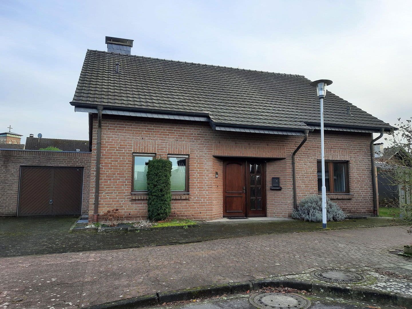 Predaj domu 155 m², pozemek 525 m², Nettetal, Severné Porýnie - Westfálsko Predaj domu 155 m², pozemek 525 m², Nettetal, Severné Porýnie - Westfálsko