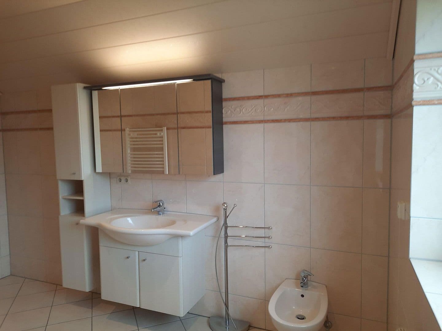 Predaj domu 155 m², pozemek 525 m², Nettetal, Severné Porýnie - Westfálsko Predaj domu 155 m², pozemek 525 m², Nettetal, Severné Porýnie - Westfálsko