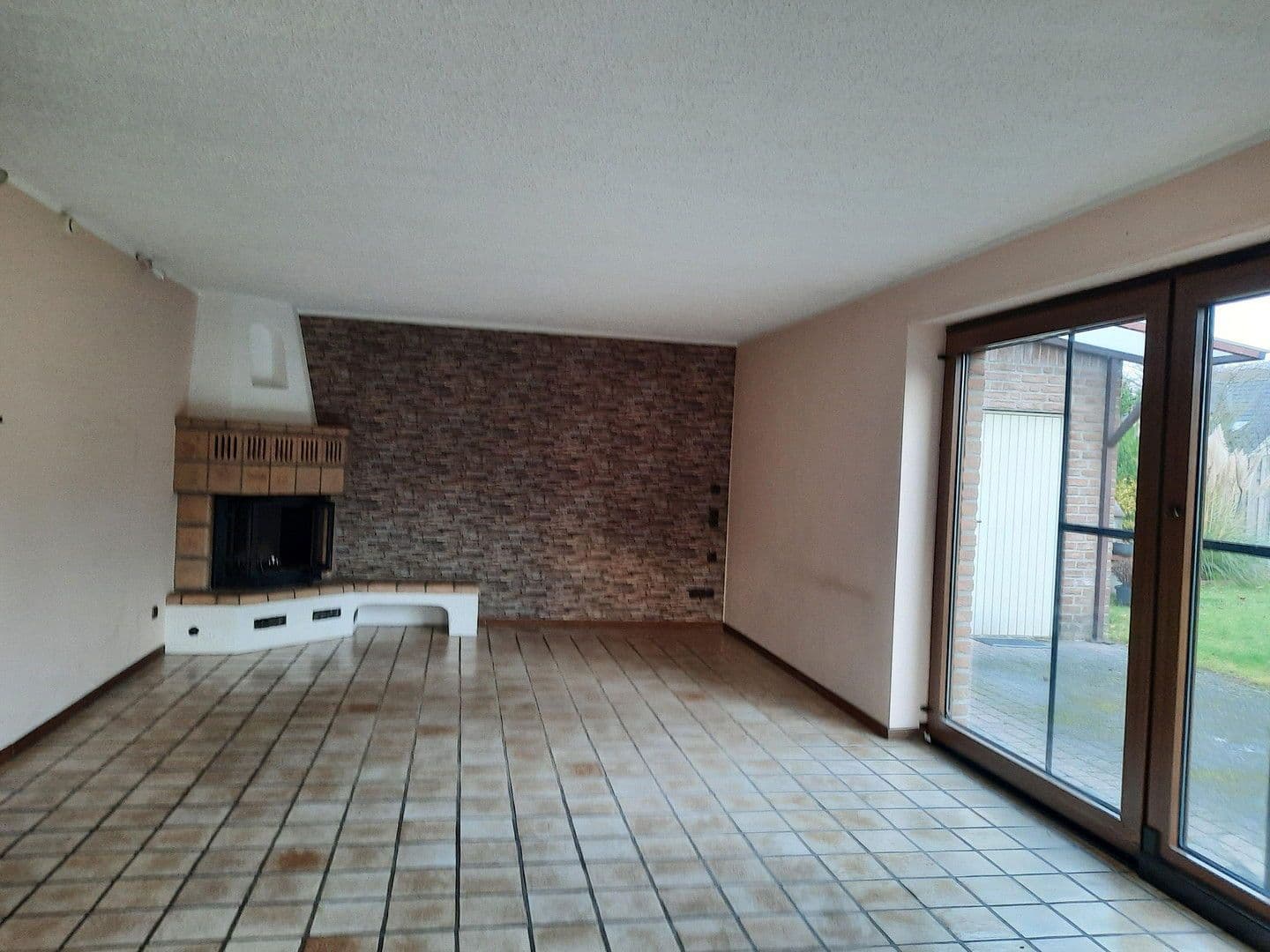Predaj domu 155 m², pozemek 525 m², Nettetal, Severné Porýnie - Westfálsko Predaj domu 155 m², pozemek 525 m², Nettetal, Severné Porýnie - Westfálsko