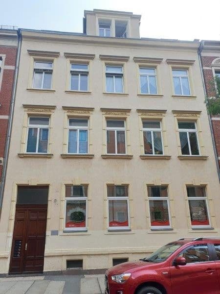 Prenájom bytu 3-izbový 80 m², Kreisigstraße 40, Zwickau, Sasko Prenájom bytu 3-izbový 80 m², Kreisigstraße 40, Zwickau, Sasko