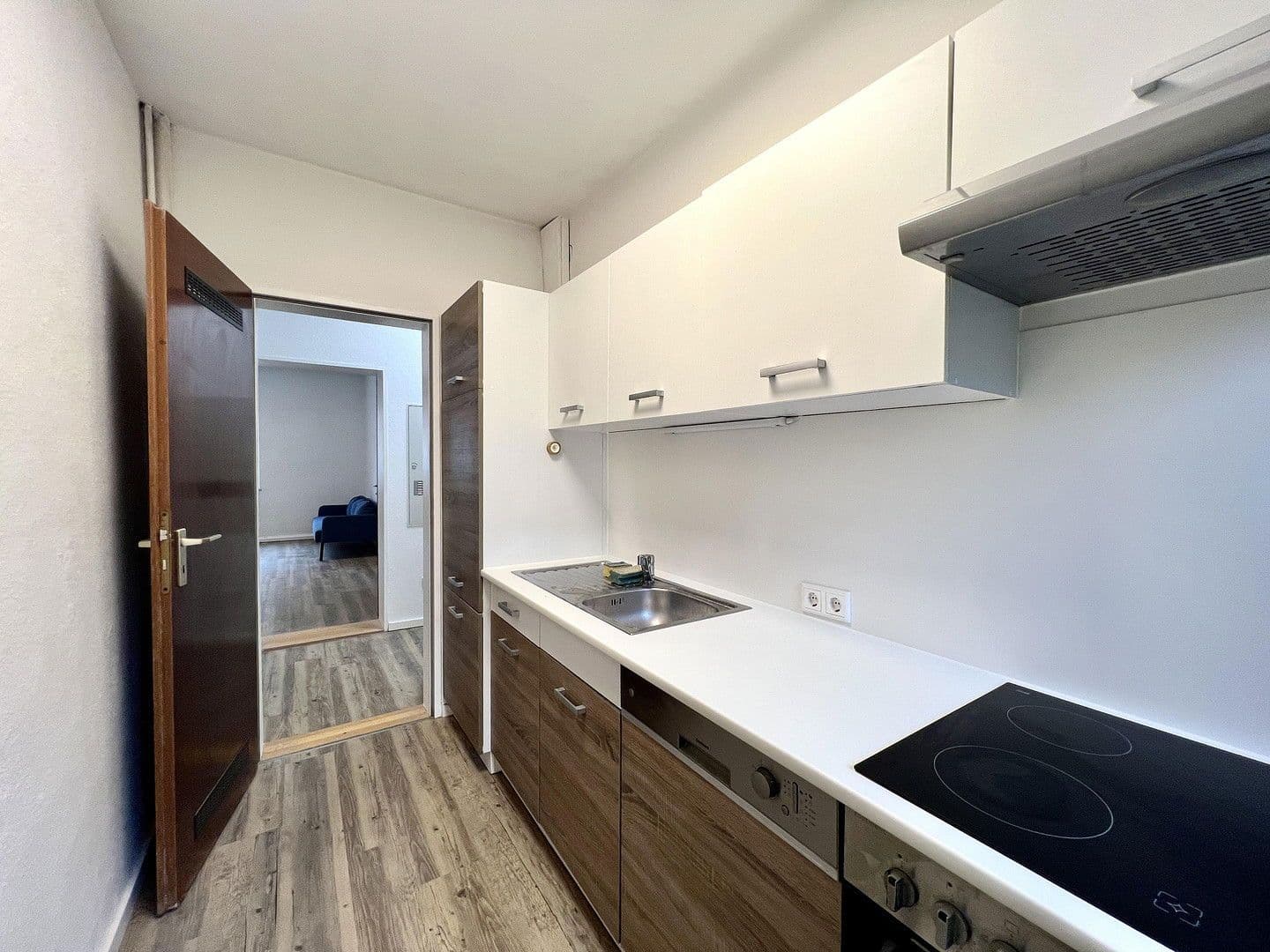 Prenájom bytu 1-izbový 15 m², Rosenheimerstraße 115, München, Bavorsko Prenájom bytu 1-izbový 15 m², Rosenheimerstraße 115, München, Bavorsko