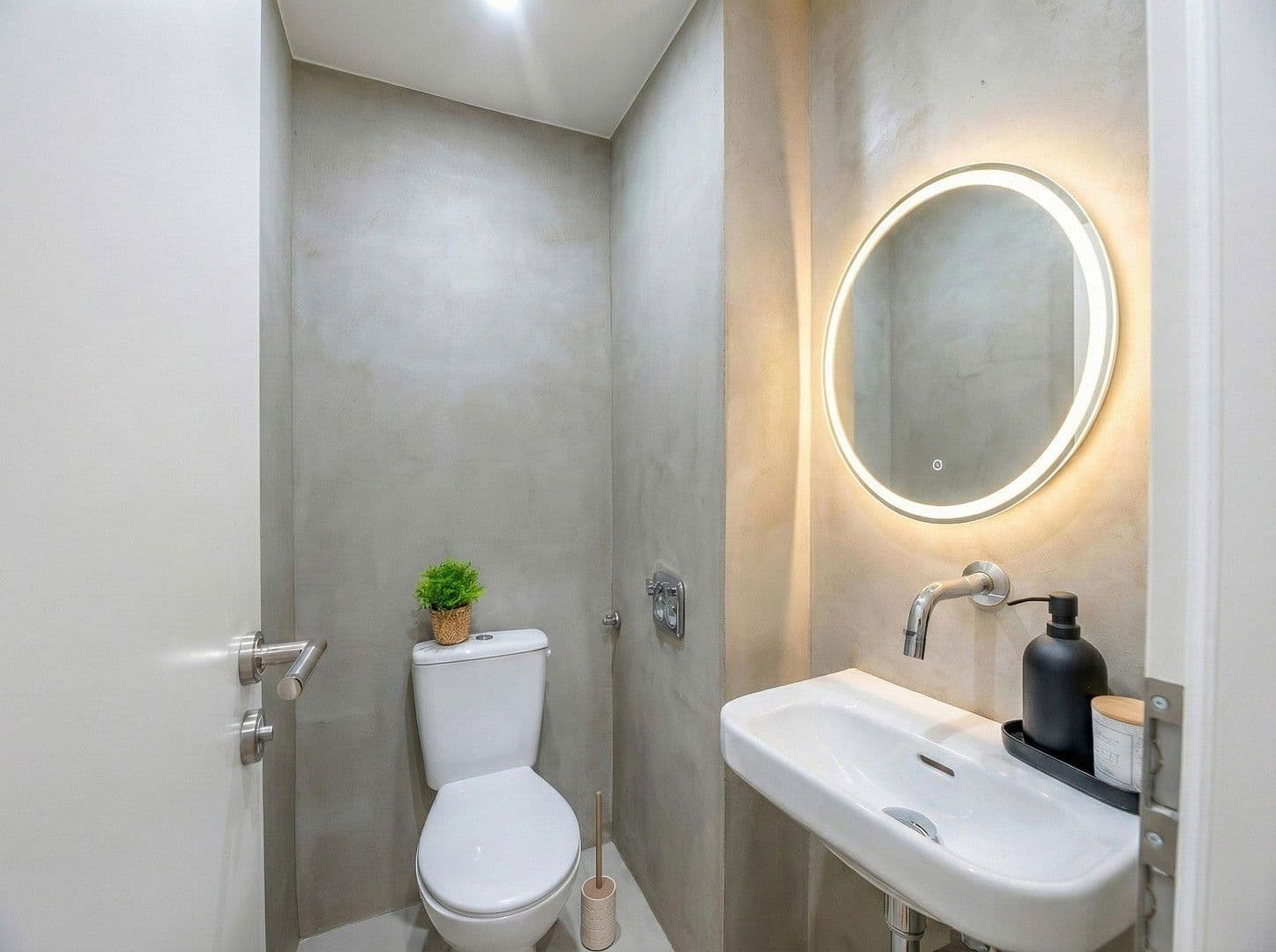 Predaj bytu 3-izbový 83 m², Leonberg, Bádensko-Wurttembersko Predaj bytu 3-izbový 83 m², Leonberg, Bádensko-Wurttembersko