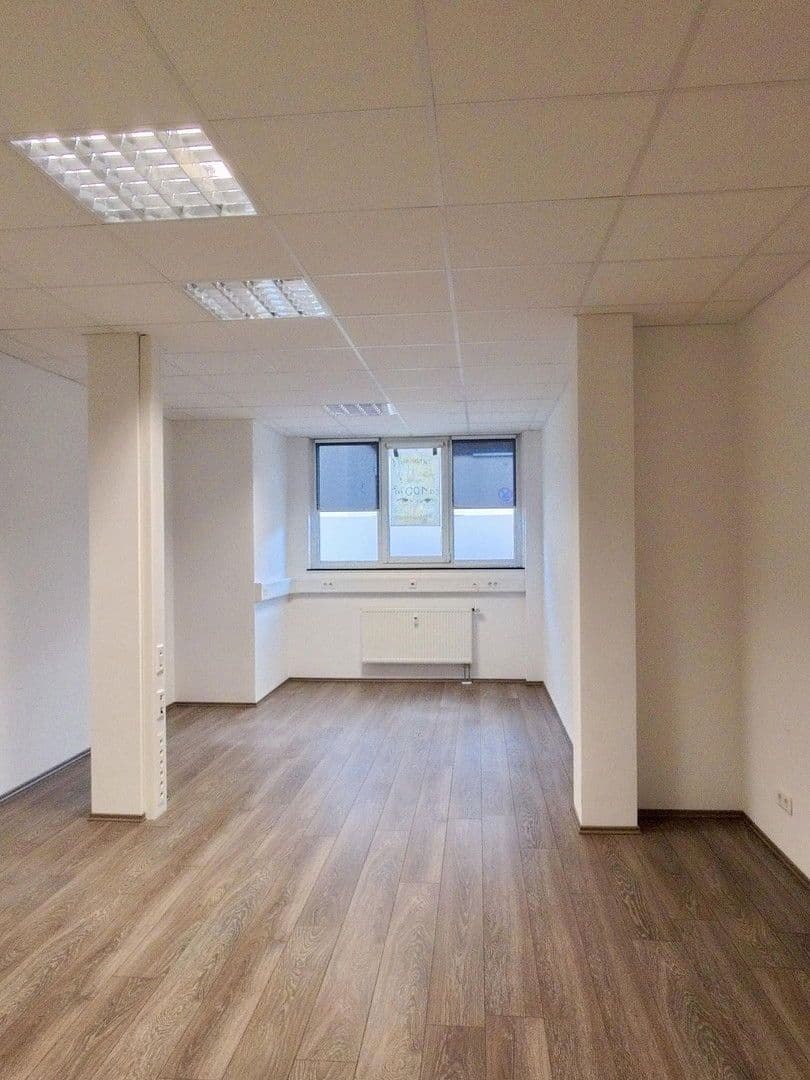 Prenájom kancelárie 104 m², Barbiergasse 6, Nürnberg, Bavorsko Prenájom kancelárie 104 m², Barbiergasse 6, Nürnberg, Bavorsko