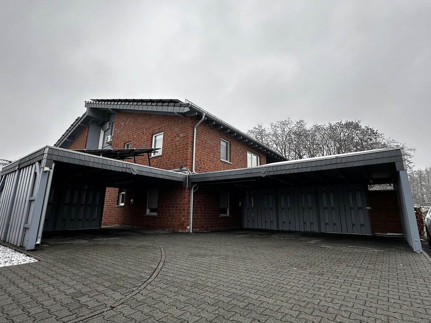 Prenájom bytu 4-izbový 91 m², Bergmannsweg 76, Baesweiler, Severné Porýnie - Westfálsko Prenájom bytu 4-izbový 91 m², Bergmannsweg 76, Baesweiler, Severné Porýnie - Westfálsko