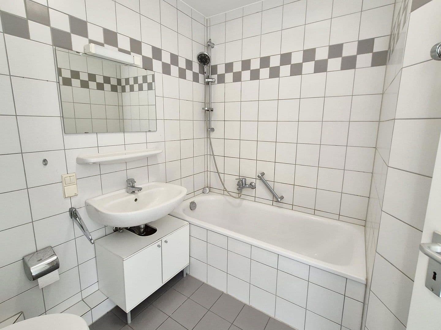 Prenájom bytu 2-izbový 40 m², Dreieich, Hesensko Prenájom bytu 2-izbový 40 m², Dreieich, Hesensko