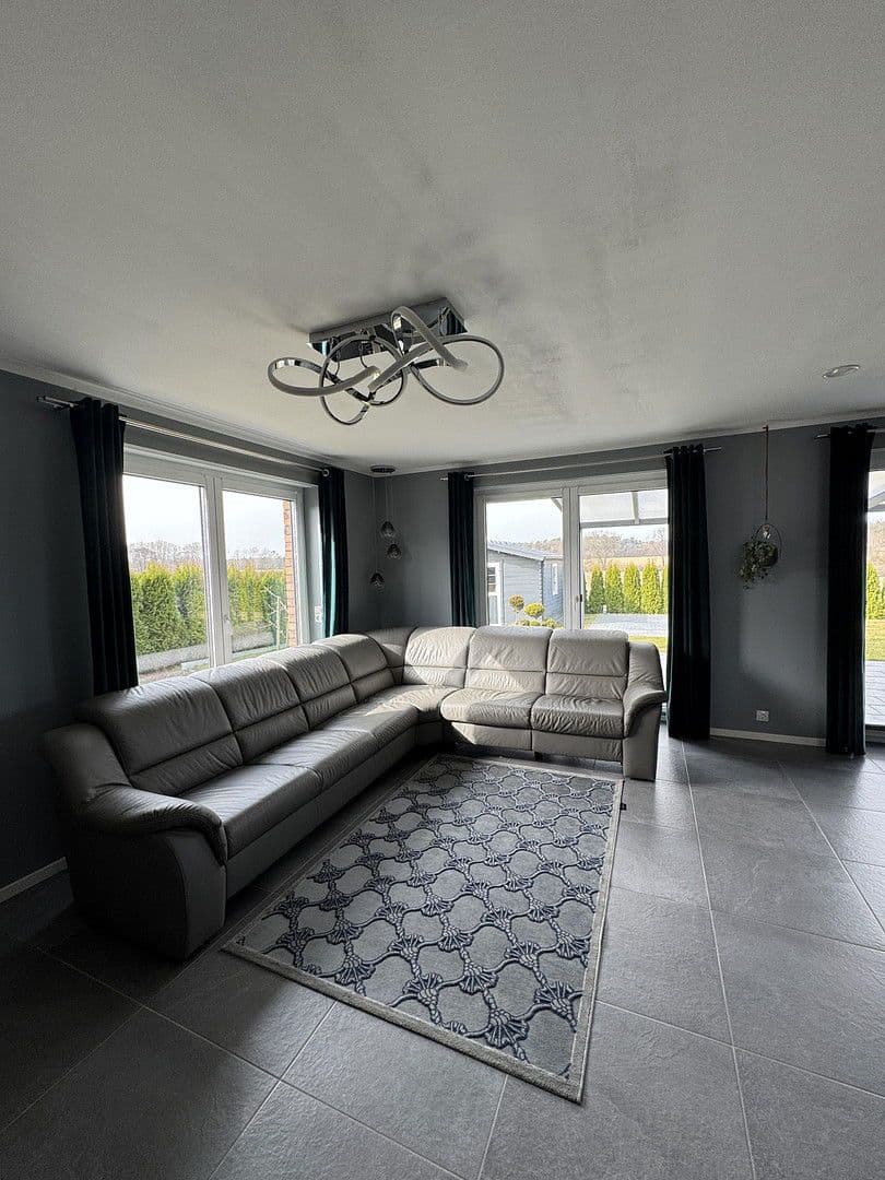 Predaj domu 170 m², pozemek 767 m², Mühlenring 43, Selmsdorf, Meklenbursko-Predpomoransko Predaj domu 170 m², pozemek 767 m², Mühlenring 43, Selmsdorf, Meklenbursko-Predpomoransko