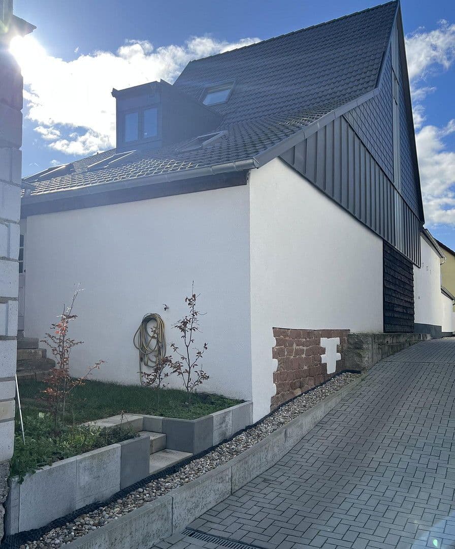Predaj domu 250 m², pozemek 314 m², Mutterstadt, Porýnie-Falcko Predaj domu 250 m², pozemek 314 m², Mutterstadt, Porýnie-Falcko