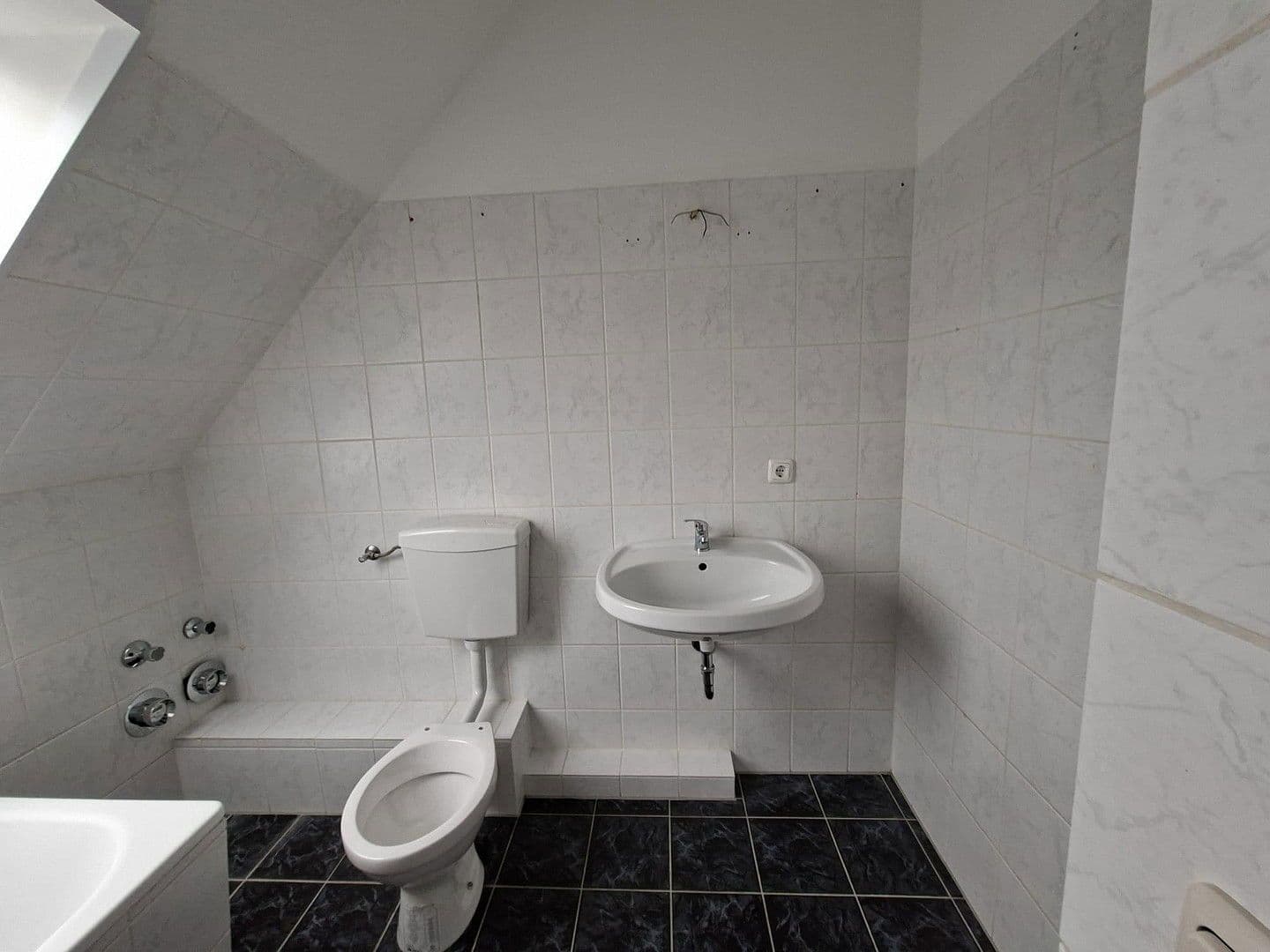 Prenájom bytu 2-izbový 54 m², Freyensteiner Str. 15-17, Meyenburg, Brandenbursko Prenájom bytu 2-izbový 54 m², Freyensteiner Str. 15-17, Meyenburg, Brandenbursko