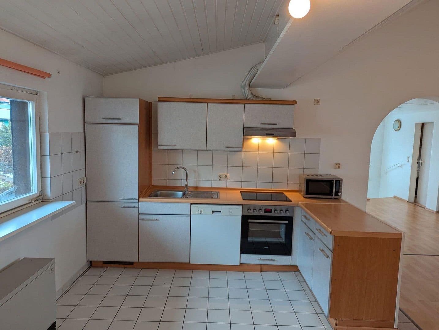 Prenájom bytu 4-izbový 158 m², Königstein im Taunus, Hesensko Prenájom bytu 4-izbový 158 m², Königstein im Taunus, Hesensko