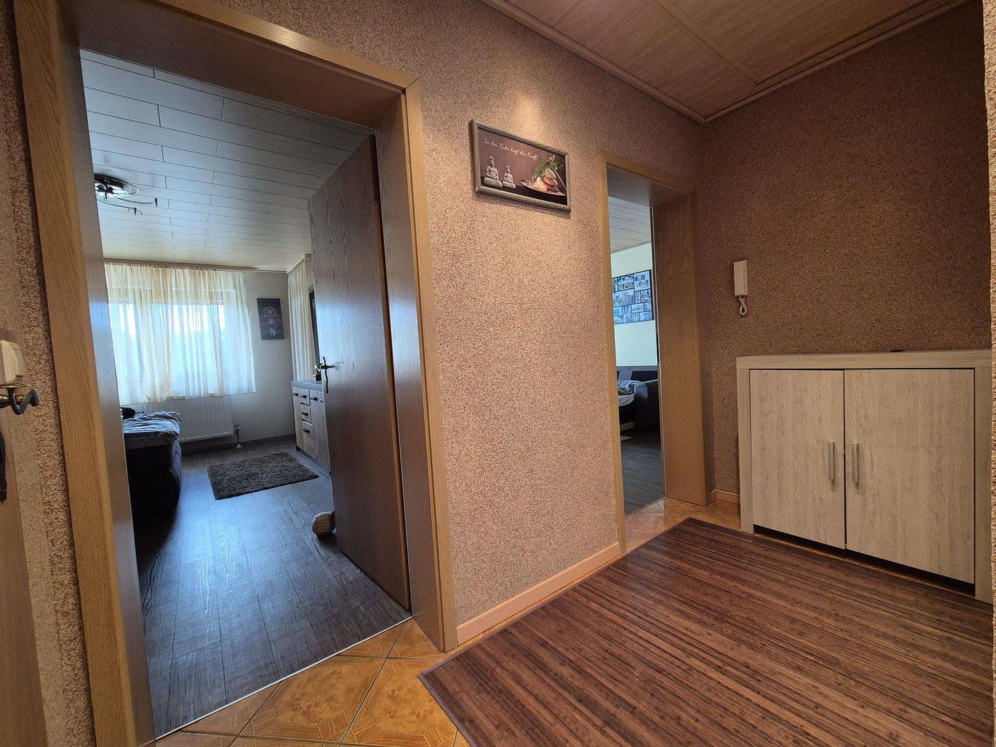 Predaj domu 183 m², pozemek 836 m², Adelsheim, Bádensko-Wurttembersko Predaj domu 183 m², pozemek 836 m², Adelsheim, Bádensko-Wurttembersko