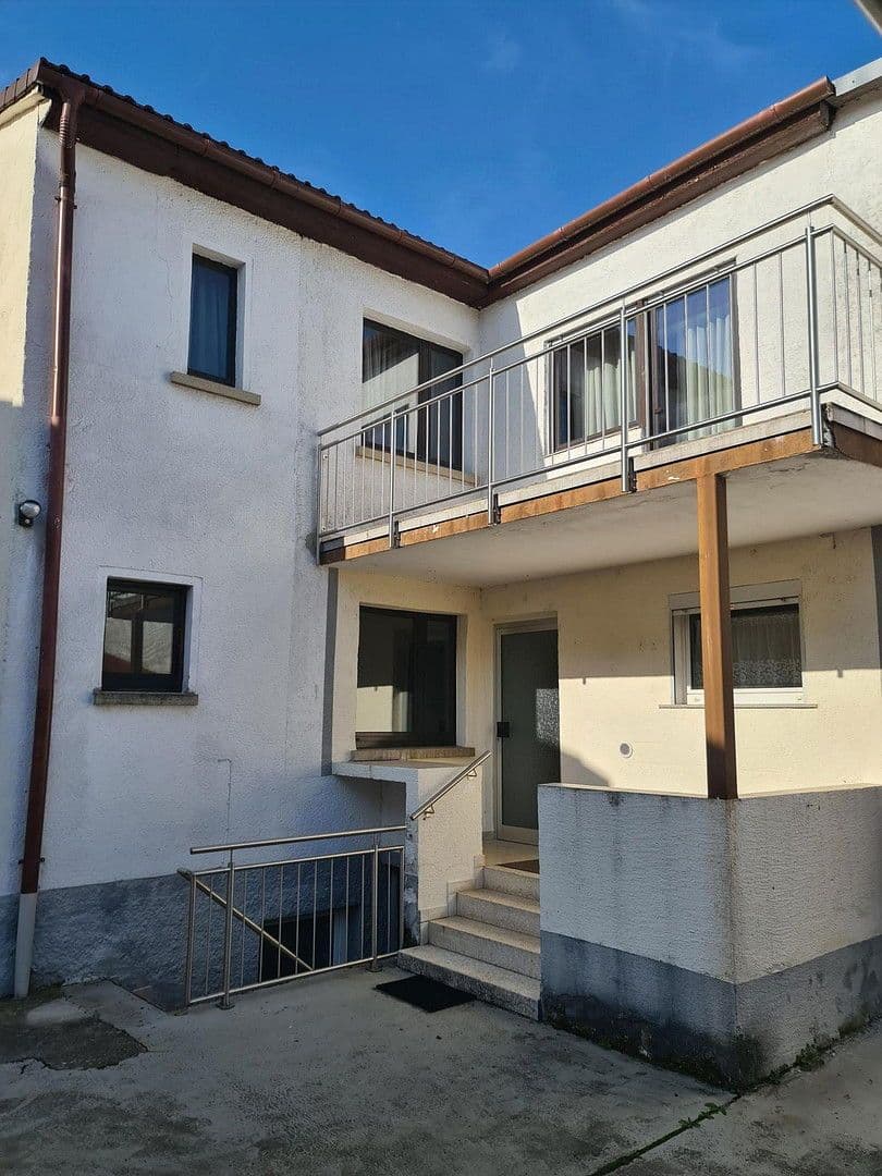 Predaj domu 150 m², pozemek 341 m², Heddesheim, Bádensko-Wurttembersko Predaj domu 150 m², pozemek 341 m², Heddesheim, Bádensko-Wurttembersko