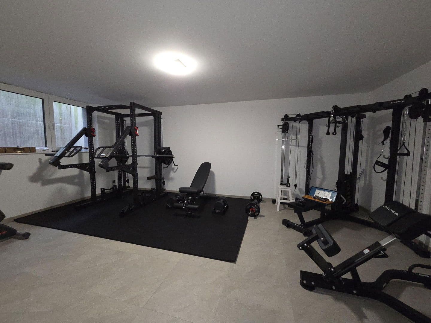 Predaj domu 185 m², pozemek 300 m², Rosenstr. 6a, Röthenbach an der Pegnitz, Bavorsko Predaj domu 185 m², pozemek 300 m², Rosenstr. 6a, Röthenbach an der Pegnitz, Bavorsko