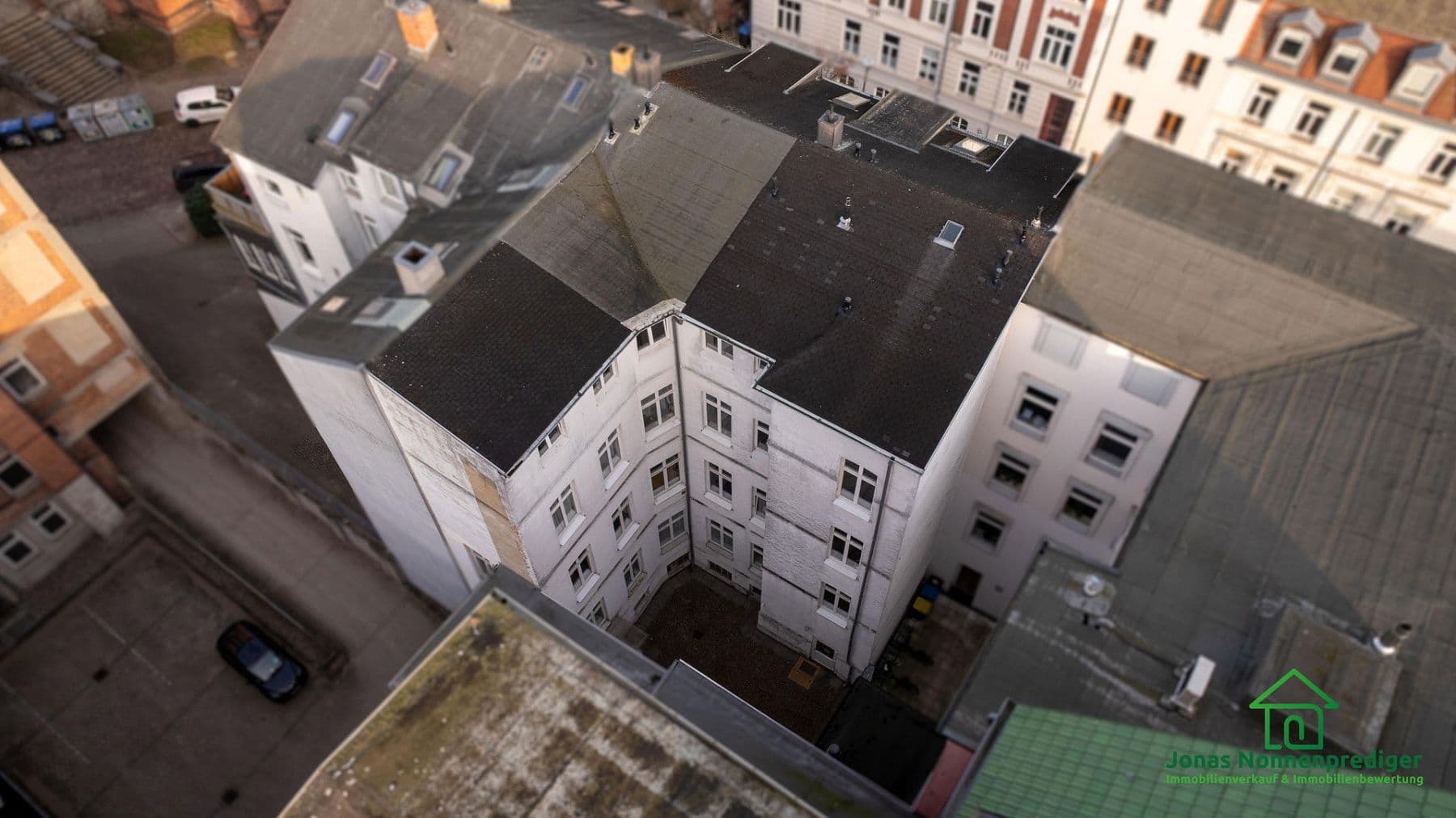 Predaj domu 714 m², pozemek 249 m², Moritz-Wiggers-Straße 4, Schwerin, Meklenbursko-Predpomoransko Predaj domu 714 m², pozemek 249 m², Moritz-Wiggers-Straße 4, Schwerin, Meklenbursko-Predpomoransko