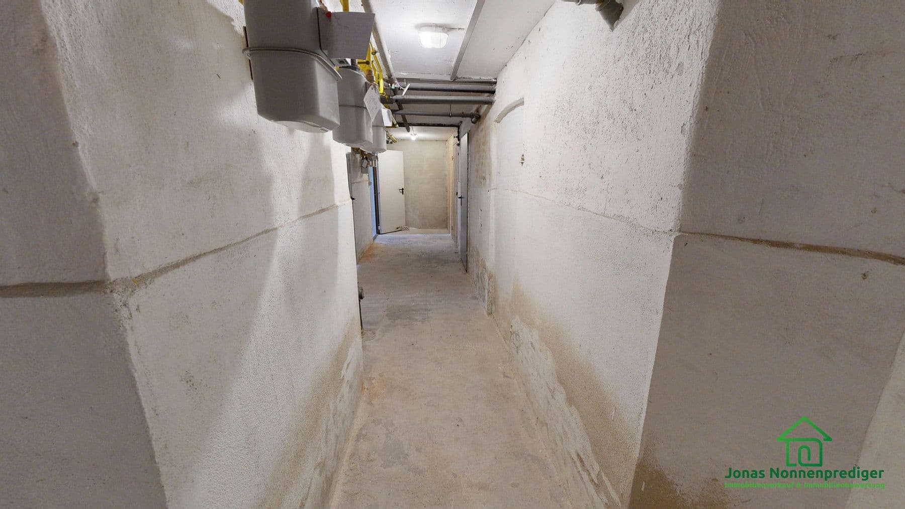 Predaj domu 714 m², pozemek 249 m², Moritz-Wiggers-Straße 4, Schwerin, Meklenbursko-Predpomoransko Predaj domu 714 m², pozemek 249 m², Moritz-Wiggers-Straße 4, Schwerin, Meklenbursko-Predpomoransko