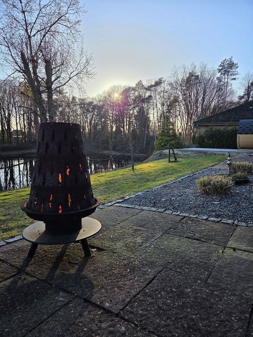 Predaj domu 143 m², pozemek 1.400 m², Hemmoor, Dolné Sasko Predaj domu 143 m², pozemek 1.400 m², Hemmoor, Dolné Sasko