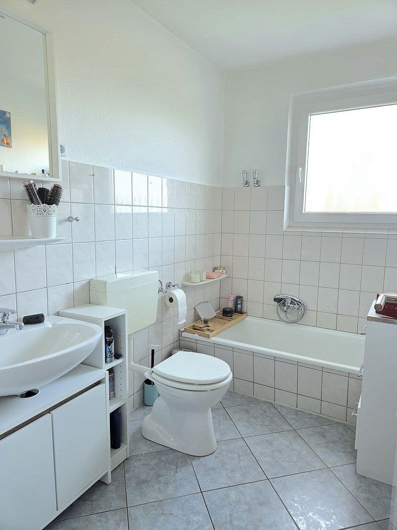 Predaj domu 143 m², pozemek 1.400 m², Hemmoor, Dolné Sasko Predaj domu 143 m², pozemek 1.400 m², Hemmoor, Dolné Sasko