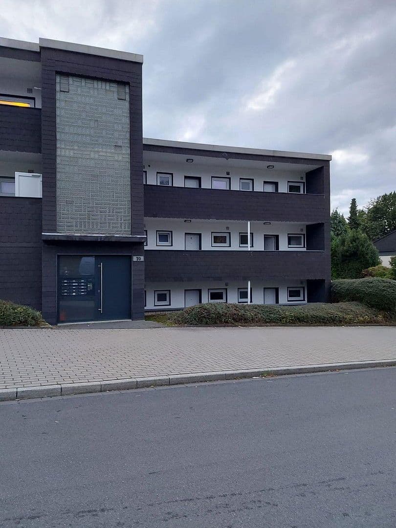 Prenájom bytu 1-izbový 38 m², Stiepeler Straße 70, Bochum, Severné Porýnie - Westfálsko Prenájom bytu 1-izbový 38 m², Stiepeler Straße 70, Bochum, Severné Porýnie - Westfálsko