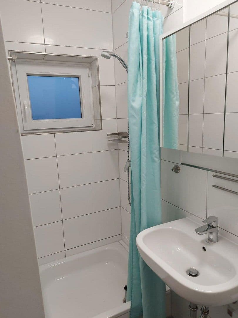 Prenájom bytu 1-izbový 38 m², Stiepeler Straße 70, Bochum, Severné Porýnie - Westfálsko Prenájom bytu 1-izbový 38 m², Stiepeler Straße 70, Bochum, Severné Porýnie - Westfálsko