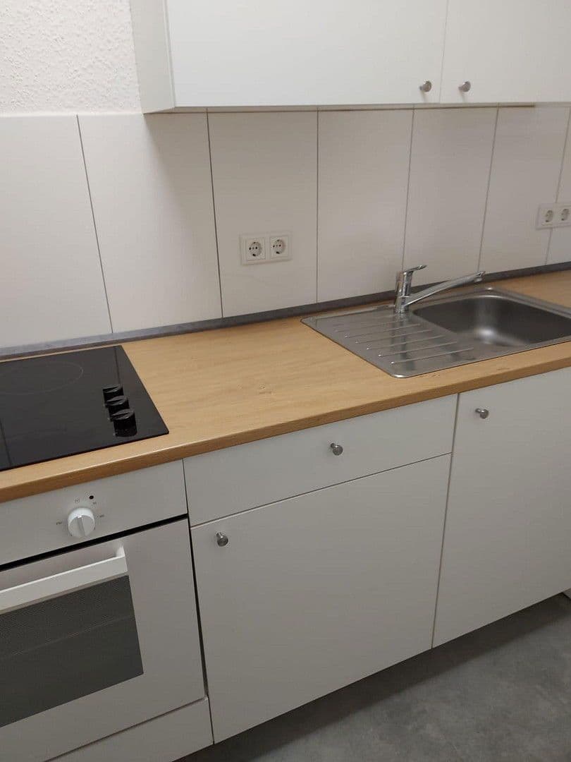 Prenájom bytu 1-izbový 38 m², Stiepeler Straße 70, Bochum, Severné Porýnie - Westfálsko Prenájom bytu 1-izbový 38 m², Stiepeler Straße 70, Bochum, Severné Porýnie - Westfálsko