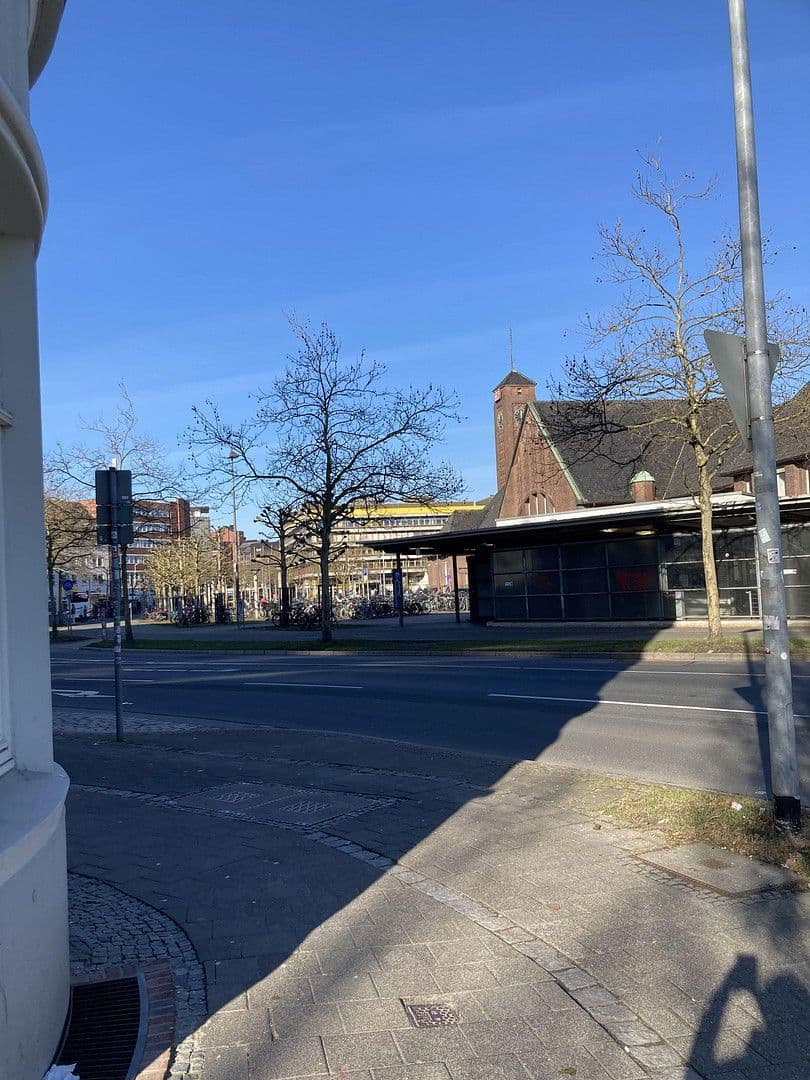 Prenájom bytu 2-izbový 59 m², Bahnhofsplatz 1a, Oldenburg, Dolné Sasko Prenájom bytu 2-izbový 59 m², Bahnhofsplatz 1a, Oldenburg, Dolné Sasko