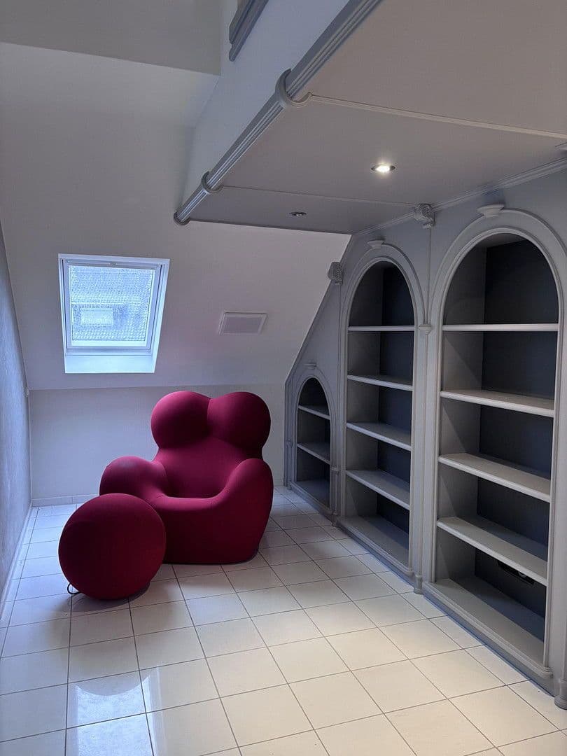 Prenájom bytu 2-izbový 150 m², Dortmund, Severné Porýnie - Westfálsko Prenájom bytu 2-izbový 150 m², Dortmund, Severné Porýnie - Westfálsko