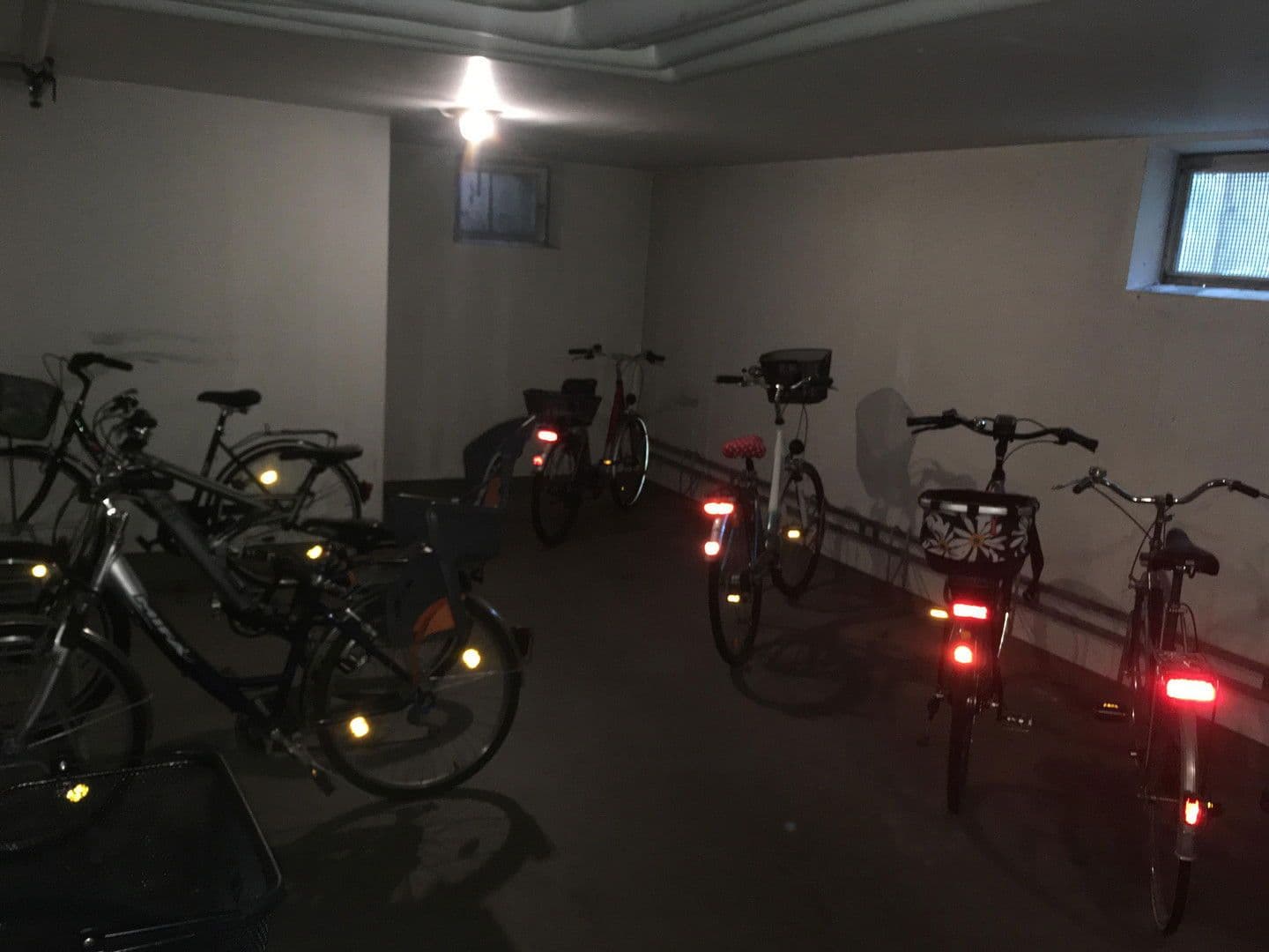 Prenájom bytu 3-izbový 72 m², Groß Kreutz (Havel), Brandenbursko Prenájom bytu 3-izbový 72 m², Groß Kreutz (Havel), Brandenbursko