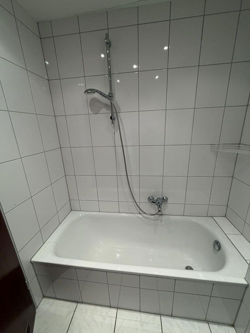 Prenájom bytu 3-izbový 79 m², Handwerksweg 14, Bochum, Severné Porýnie - Westfálsko Prenájom bytu 3-izbový 79 m², Handwerksweg 14, Bochum, Severné Porýnie - Westfálsko