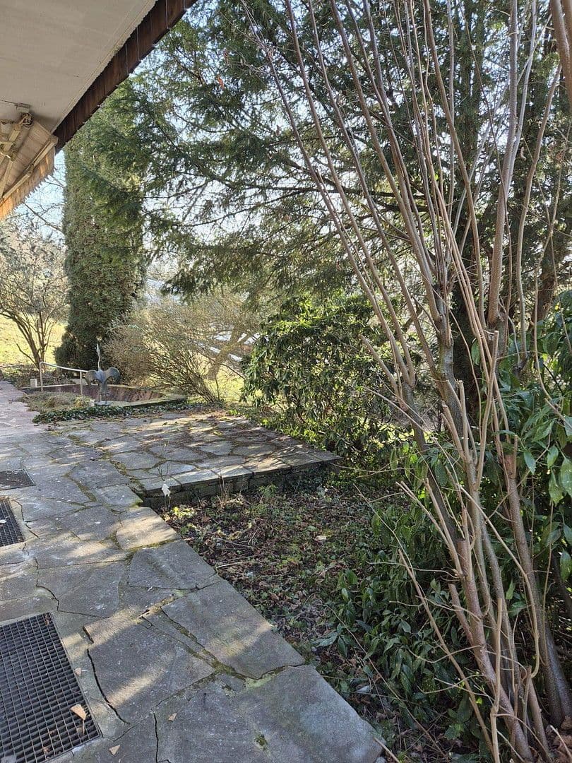 Prenájom bytu 3-izbový 78 m², Schwäbisch Gmünd, Bádensko-Wurttembersko Prenájom bytu 3-izbový 78 m², Schwäbisch Gmünd, Bádensko-Wurttembersko