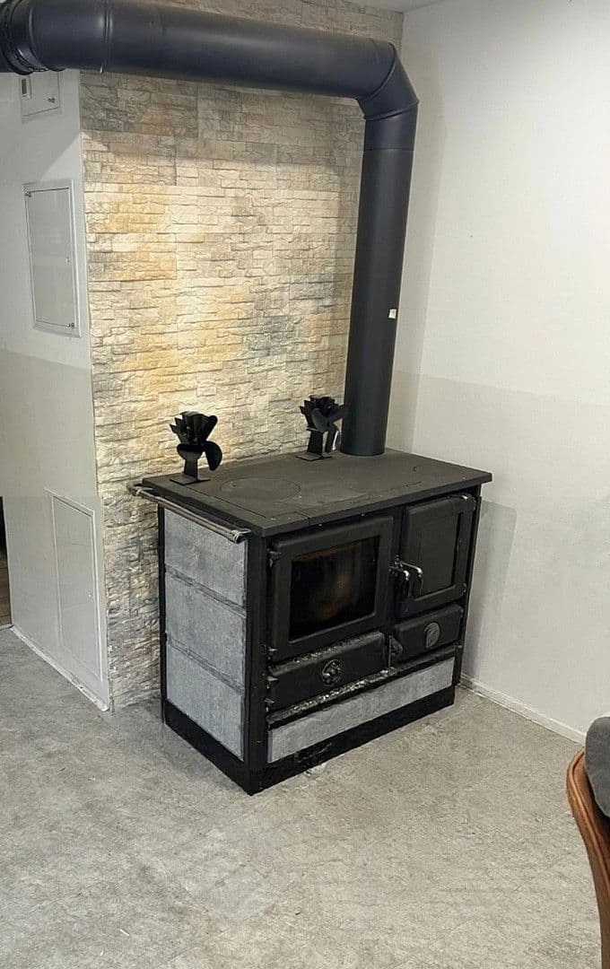 Predaj domu 185 m², pozemek 378 m², Hauptstr 85, Bad Honnef, Severné Porýnie - Westfálsko Predaj domu 185 m², pozemek 378 m², Hauptstr 85, Bad Honnef, Severné Porýnie - Westfálsko