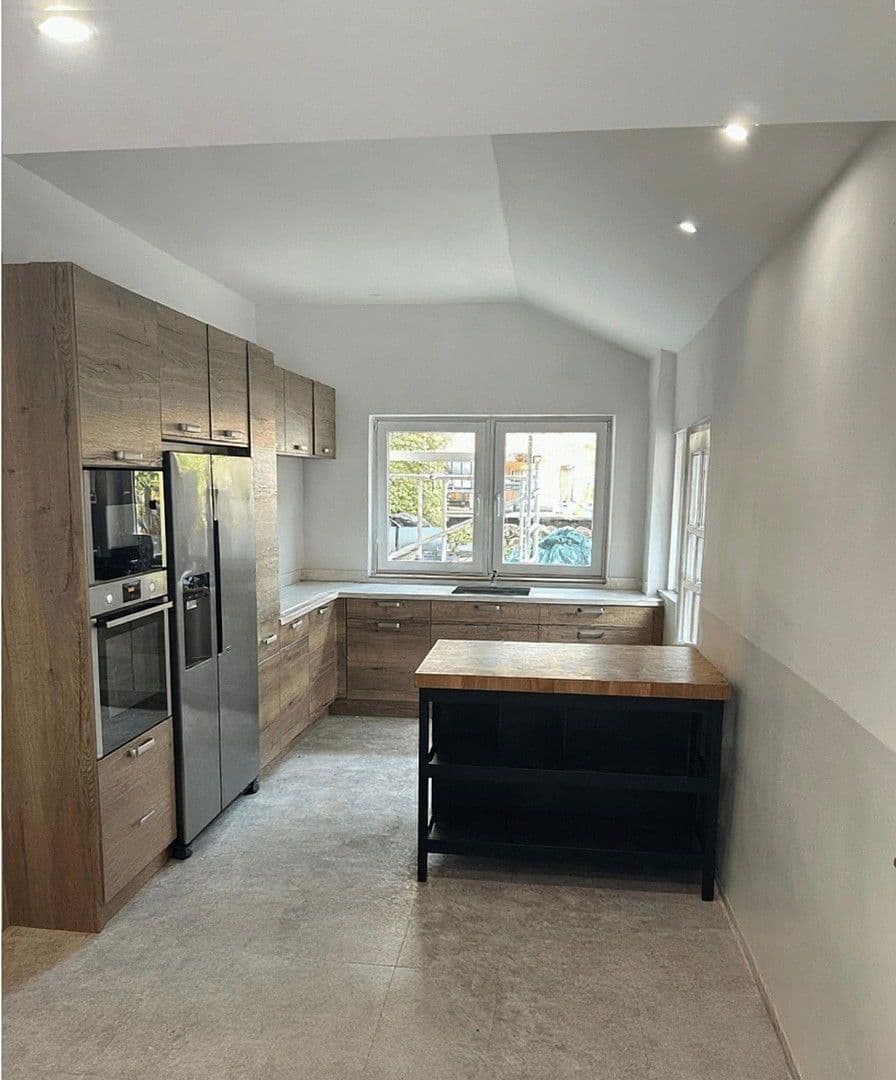 Predaj domu 185 m², pozemek 378 m², Hauptstr 85, Bad Honnef, Severné Porýnie - Westfálsko Predaj domu 185 m², pozemek 378 m², Hauptstr 85, Bad Honnef, Severné Porýnie - Westfálsko