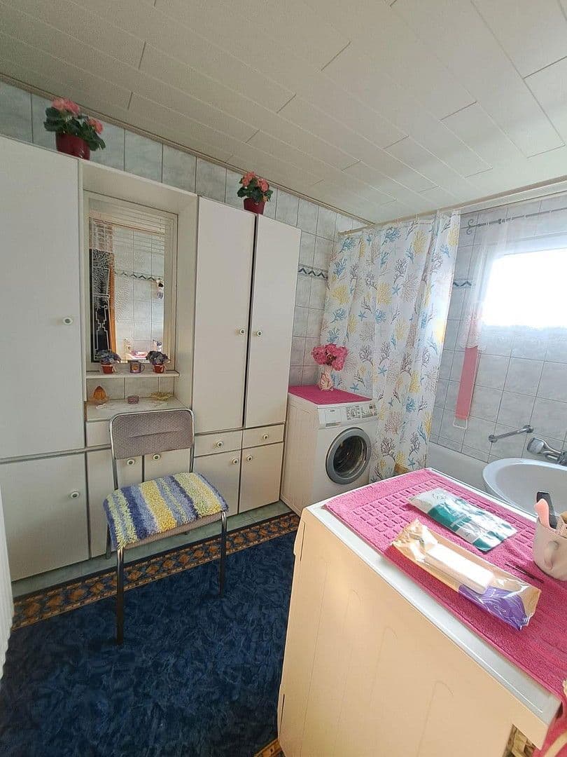 Predaj bytu 3-izbový 81 m², Schwäbisch Gmünd, Bádensko-Wurttembersko Predaj bytu 3-izbový 81 m², Schwäbisch Gmünd, Bádensko-Wurttembersko