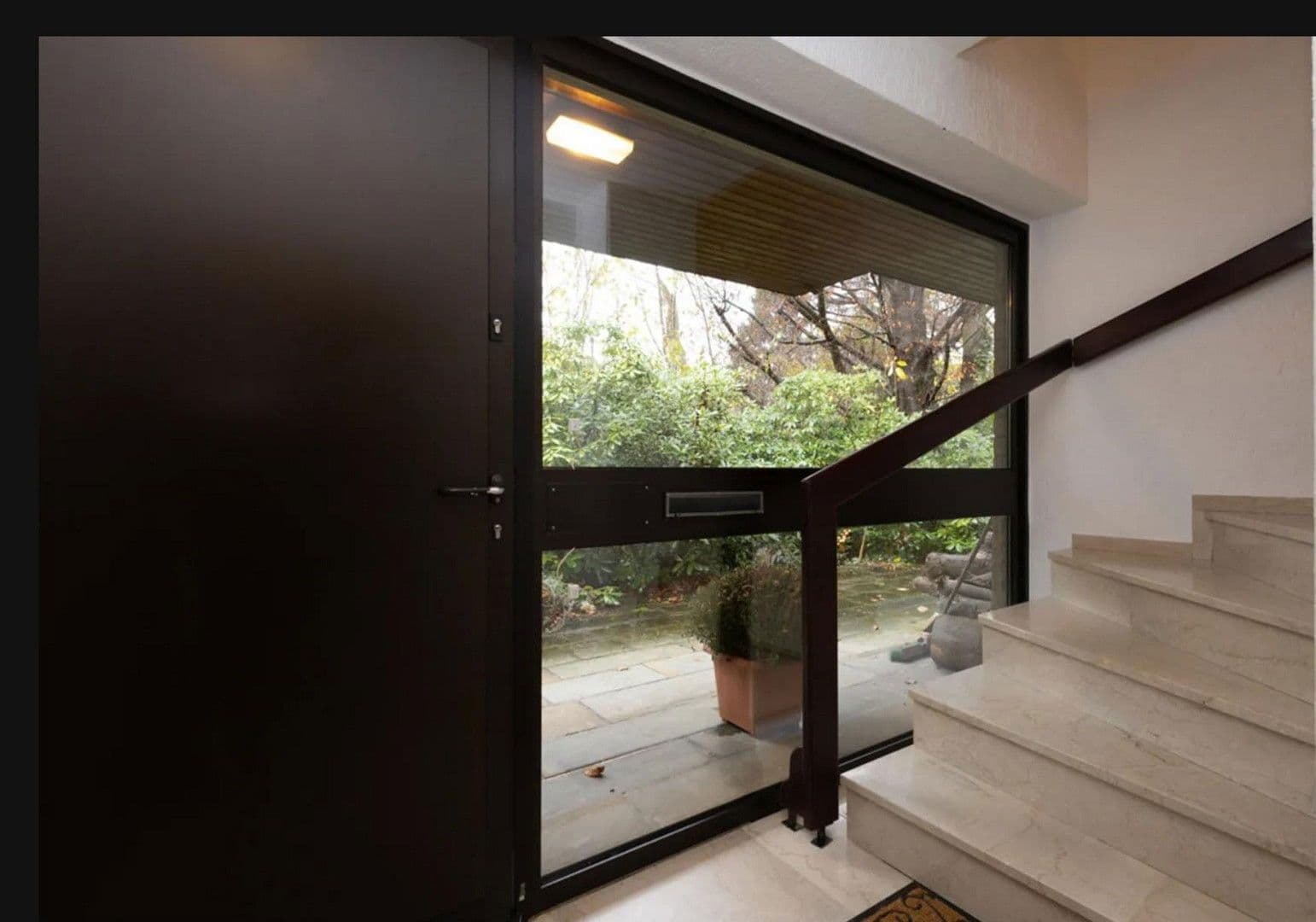 Prenájom bytu 4-izbový 135 m², Odenthal, Severné Porýnie - Westfálsko Prenájom bytu 4-izbový 135 m², Odenthal, Severné Porýnie - Westfálsko