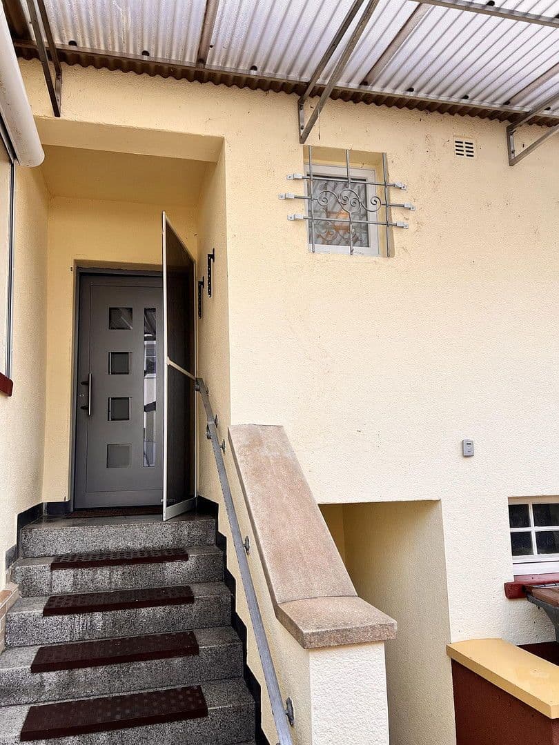 Predaj domu 105 m², pozemek 760 m², Frankenthal, Porýnie-Falcko Predaj domu 105 m², pozemek 760 m², Frankenthal, Porýnie-Falcko