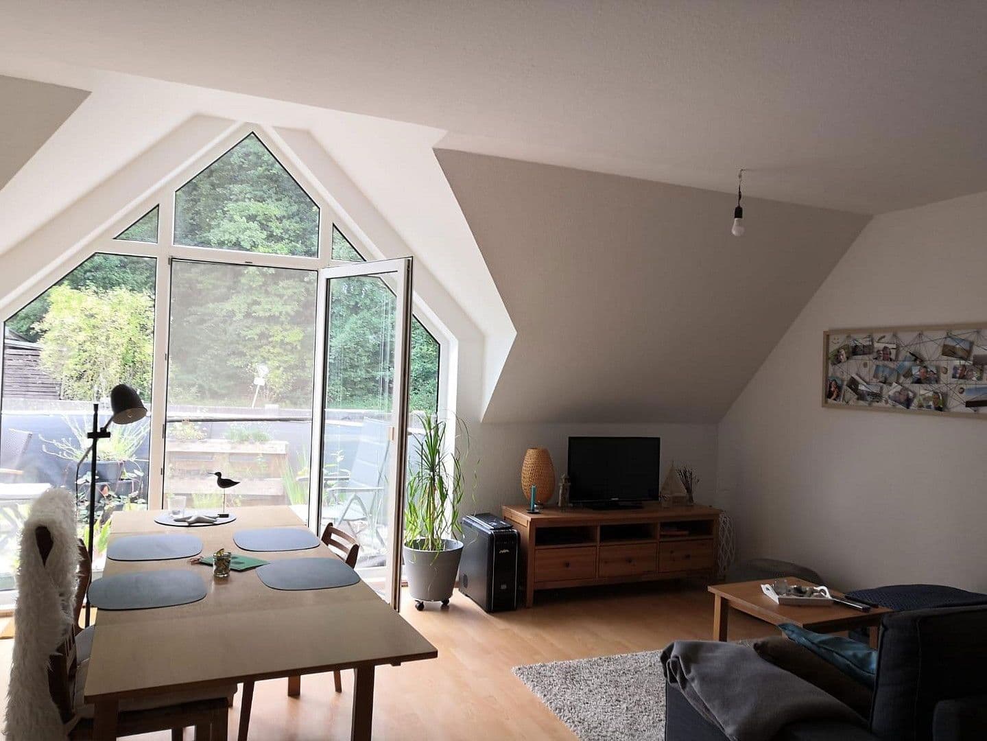 Prenájom bytu 3-izbový 92 m², Hüttengelände 6, Warstein, Severné Porýnie - Westfálsko Prenájom bytu 3-izbový 92 m², Hüttengelände 6, Warstein, Severné Porýnie - Westfálsko