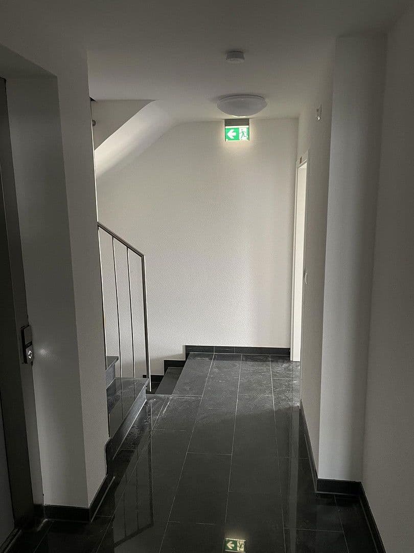 Prenájom bytu 2-izbový 60 m², Im Acker 58a, Rheinland-Pfalz - Koblenz, Porýnie-Falcko Prenájom bytu 2-izbový 60 m², Im Acker 58a, Rheinland-Pfalz - Koblenz, Porýnie-Falcko